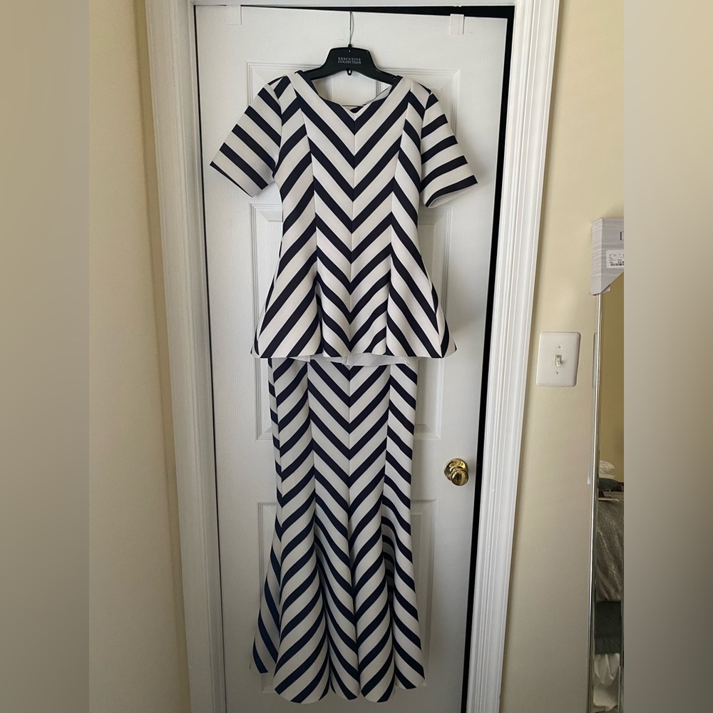 WHY Dress Scuba Black & White Chevron Striped 2 PC Maxi Skirt Set, Small